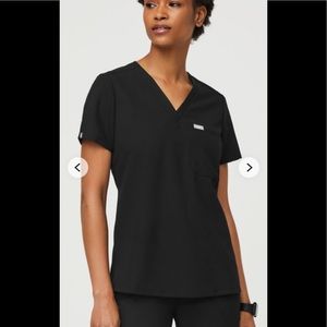 Figs women scrub top